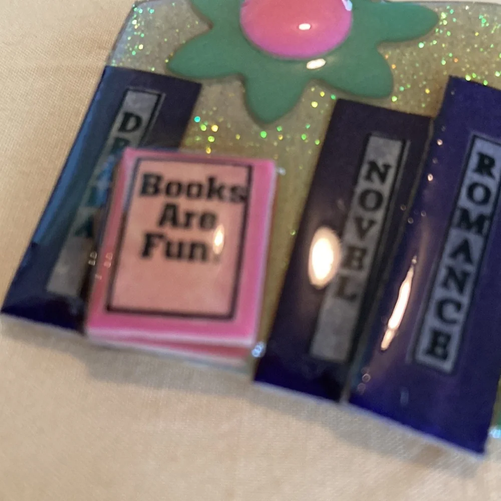 Lucinda Book pin brooch